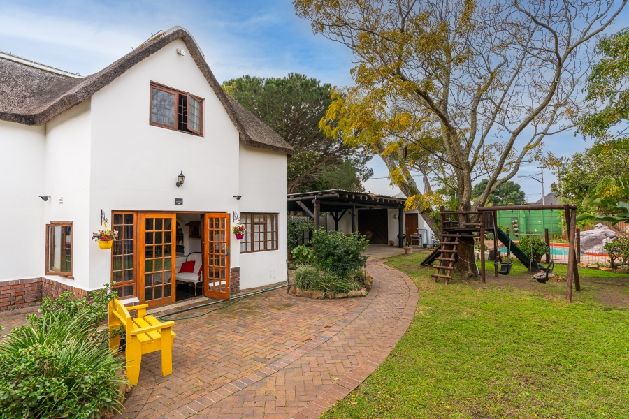 5 Bedroom Property for Sale in Pinelands Western Cape